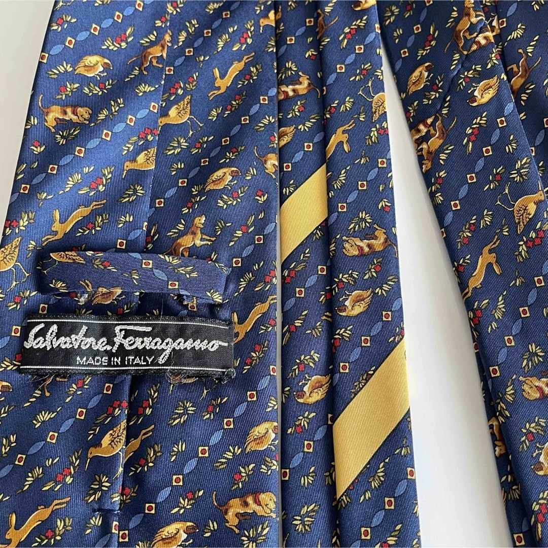 Salvatore Ferragamo(サルヴァトーレフェラガモ)のサルヴァトーレフェラガモ ネクタイ  メンズのファッション小物(ネクタイ)の商品写真