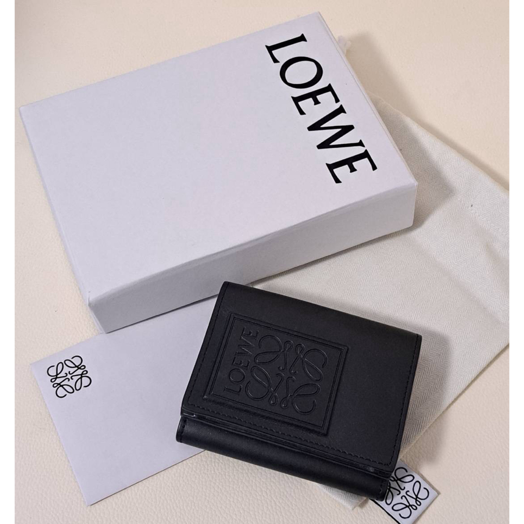 LOEWE(ロエベ)のロエベ　LOEWE ミニウォレット　財布 レディースのファッション小物(財布)の商品写真