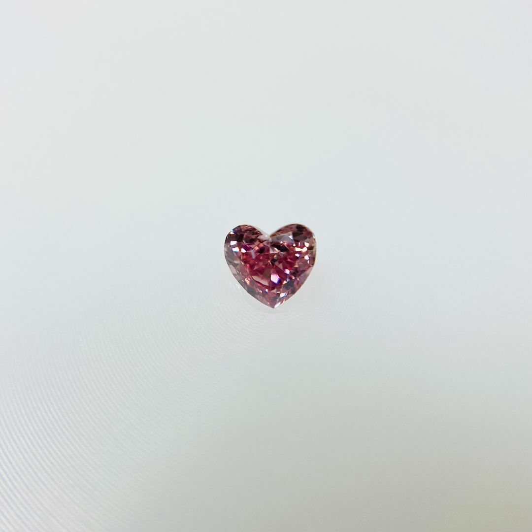 FANCY VIVID PINK 0.055ct HS/RT2422/CGL レディースのアクセサリー(その他)の商品写真