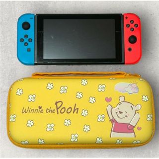 Nintendo Switch収納ケース　くまのプーさん　スイッチケース　(その他)