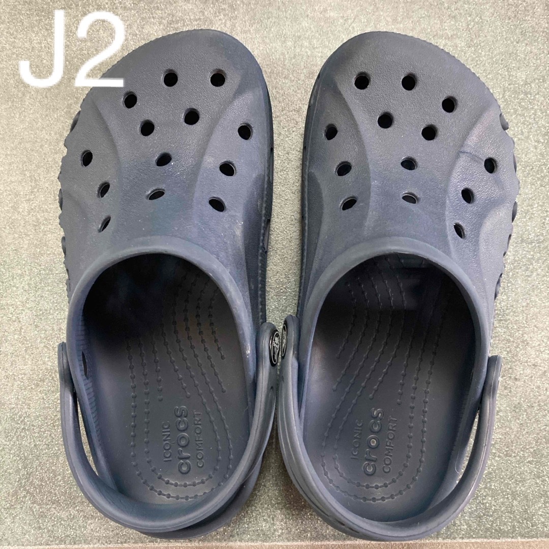 crocs(クロックス)のぴー様★クロックス　サイズJ2 ネイビー キッズ/ベビー/マタニティのキッズ靴/シューズ(15cm~)(サンダル)の商品写真