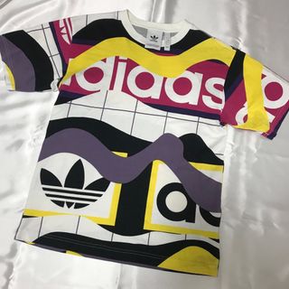 アディダス(adidas)の古着　アディダス　Tシャツ　Sサイズ(シャツ)