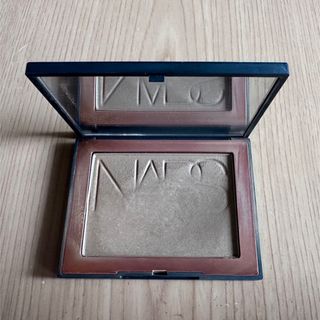 ナーズ(NARS)のNARS ブロンズパウダー　5172(フェイスパウダー)