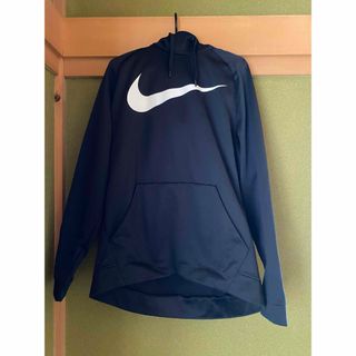 ナイキ(NIKE)のNIKE(パーカー)