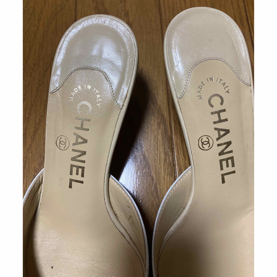 CHANEL(シャネル)の【購入前にコメントください】CHANEL シャネル スクエア ミュール レディースの靴/シューズ(ミュール)の商品写真