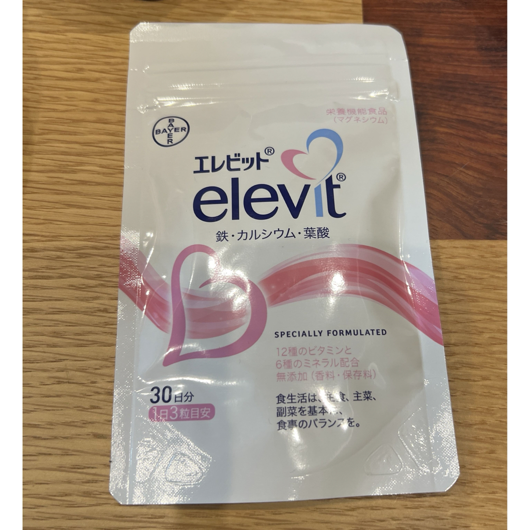 elevit(エレビット)のエレビット 葉酸サプリ キッズ/ベビー/マタニティのマタニティ(その他)の商品写真