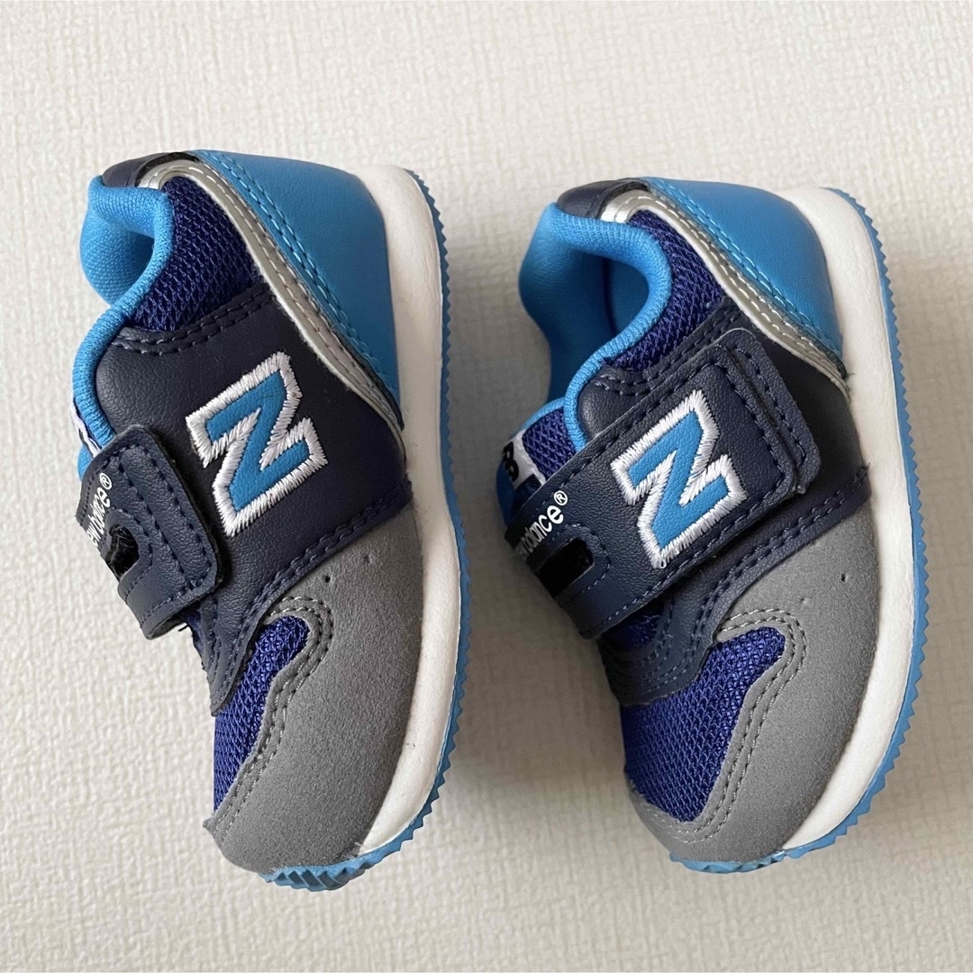 996（New Balance）(キュウキュウロク)のニューバランス　996　ベビースニーカー　12.0cm　ネイビー　ブルー キッズ/ベビー/マタニティのベビー靴/シューズ(~14cm)(スニーカー)の商品写真