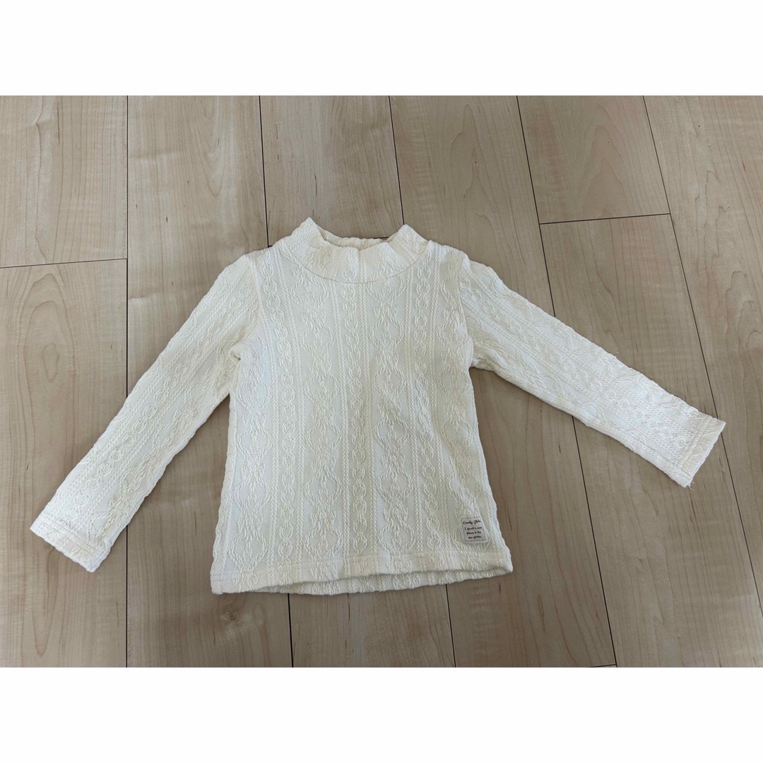 薄手ニット95cm White キッズ/ベビー/マタニティのキッズ服女の子用(90cm~)(ニット)の商品写真