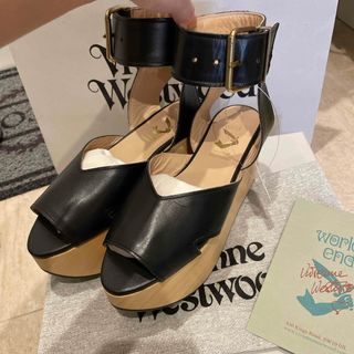 ヴィヴィアンウエストウッド(Vivienne Westwood)のヴィヴィアンロッキンホースサンダル(サンダル)