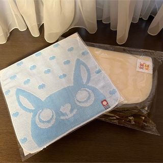 イマバリタオル(今治タオル)の【未使用】かんぽくん 今治タオルハンカチ フリースブランケット かんぽ生命(ノベルティグッズ)