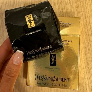 イヴサンローランボーテ(Yves Saint Laurent Beaute)のイヴ・サンローラン アンクルドポーマーブルエッセンスクリームパクト B25(ファンデーション)