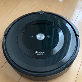 ロボット掃除機ルンバe5