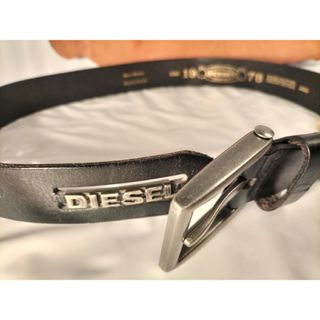 ディーゼル(DIESEL)の【極上品】【極美品】ＤＩＥＳＥＬ　正規品　高級レザーベルト　本革/剣先ＬＯＧＯ(ベルト)