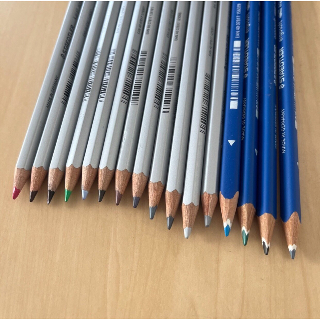STAEDTLER(ステッドラー)の【お買い得】ステッドラー  水彩色鉛筆　2種類16本 エンタメ/ホビーのアート用品(色鉛筆)の商品写真