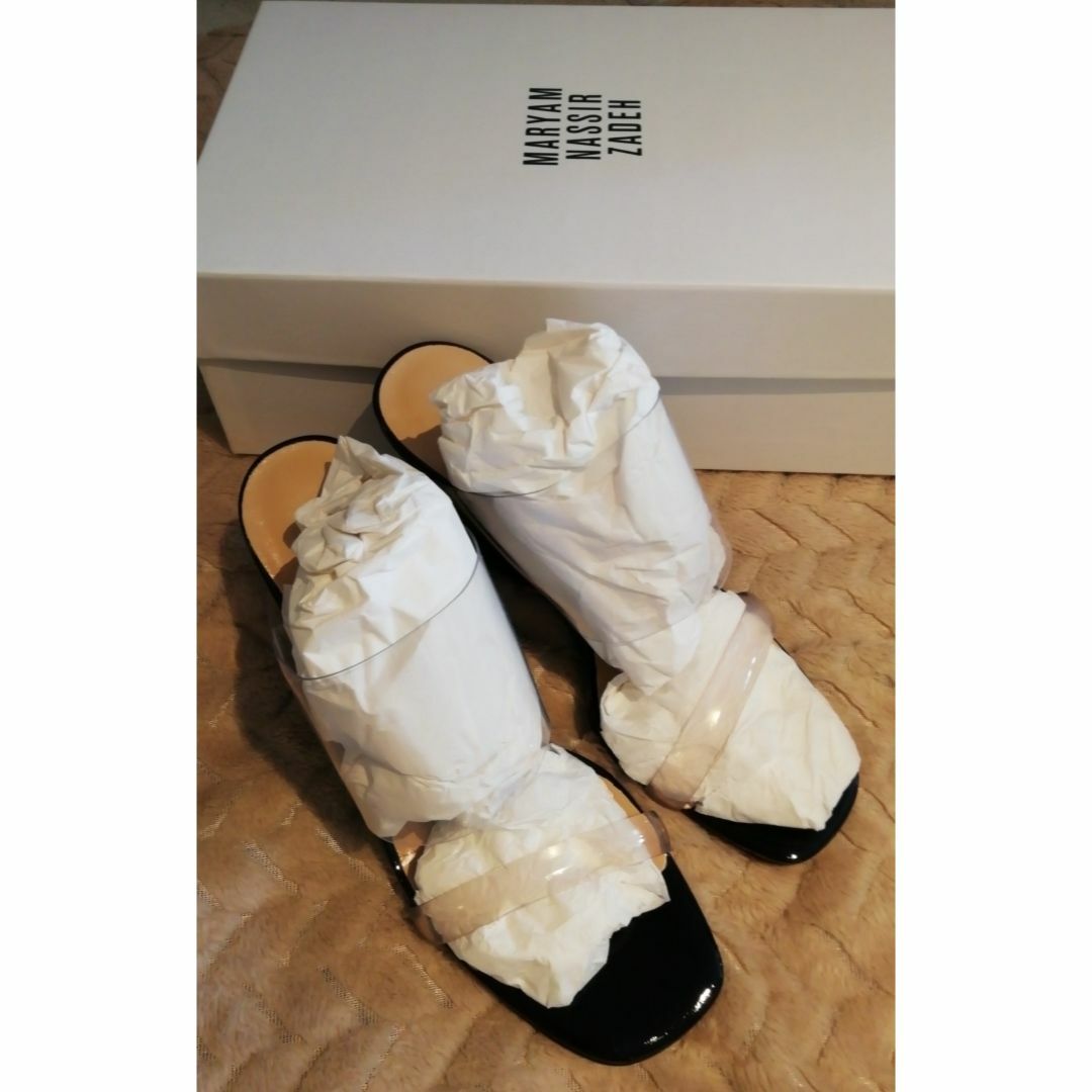 MARYAM NASSIR ZADEH(マリアムナッシアーザデー)の定価7万超　マリアムナッシアーザデー　クリア　ウェッジサンダル　未使用 レディースの靴/シューズ(サンダル)の商品写真