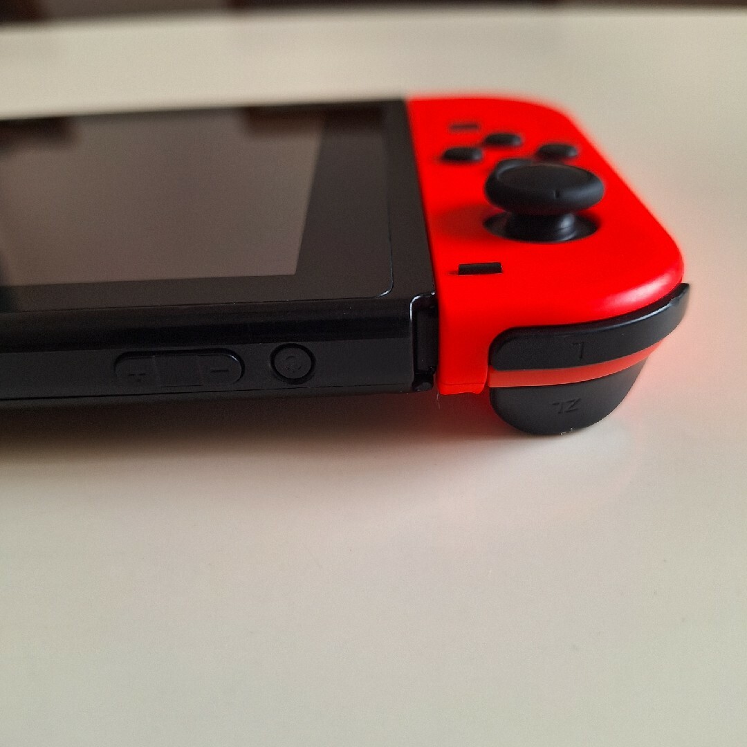 任天堂スイッチ バッテリー強化モデル 任天堂スイッチ バッテリー強化モデル