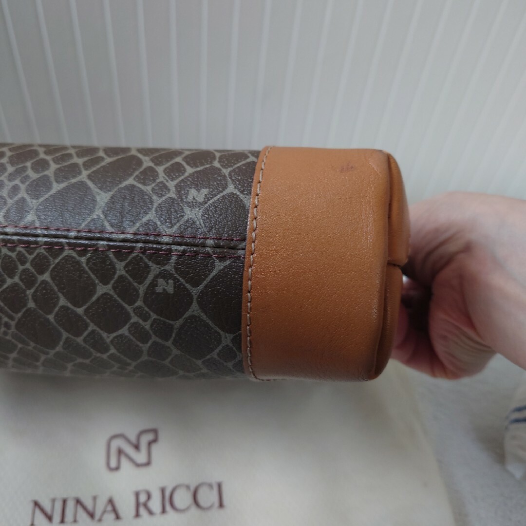 NINA RICCI(ニナリッチ)のニナリッチ　クラッチバッグ レディースのバッグ(クラッチバッグ)の商品写真