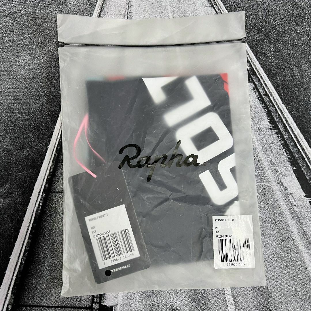 新品 Rapha 特別限定版 ロックソルト リブ スラム ミュゼット スポーツ/アウトドアの自転車(バッグ)の商品写真