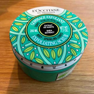 ロクシタン(L'OCCITANE)のスパークリングリーフシア　コンポートスクラブ(ボディスクラブ)