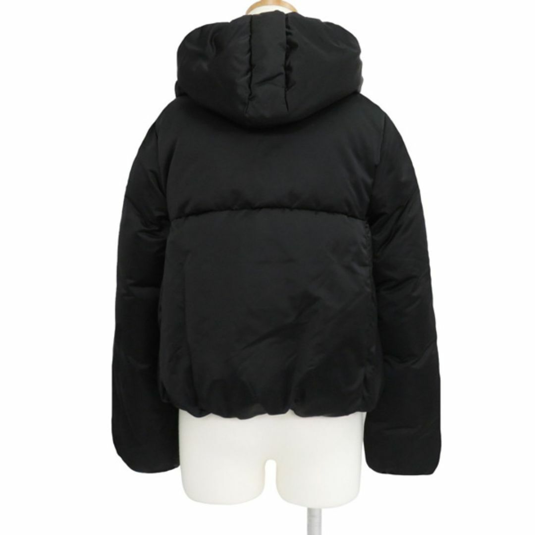 MONCLER(モンクレール)のMONCLER モンクレール ROUEN ロゴ金具 ジップアップ ショート ダウン ジャケット ブルゾン 46382 レディースのジャケット/アウター(ダウンジャケット)の商品写真