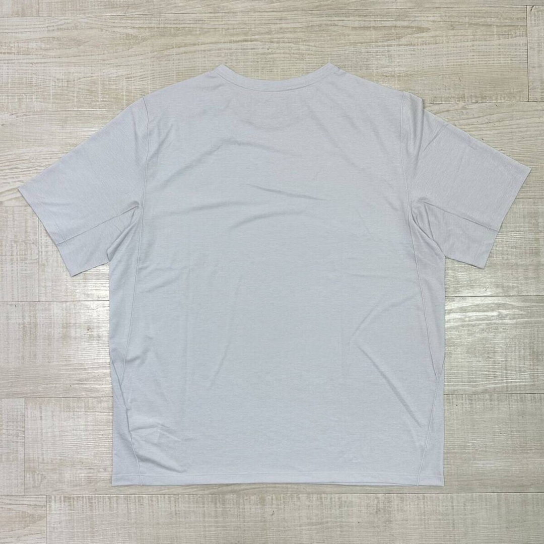 新品 ARC´TERYX コーマック クルーネック Tシャツ サイズ XL 新品 ARC´TERYX コーマック クルーネック Tシャツ サイズ XL