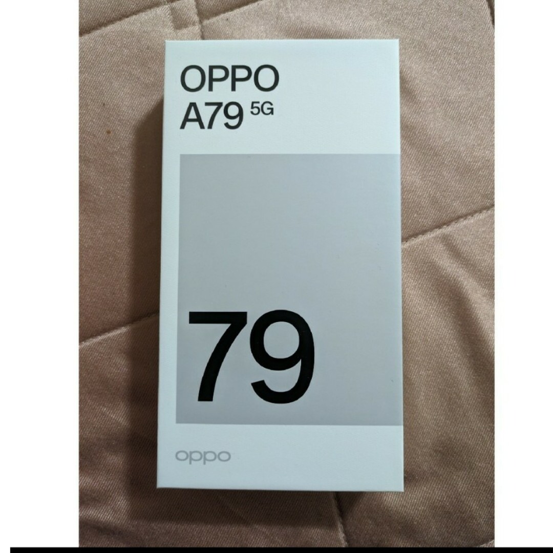 OPPO(オッポ)のOPPO A79 5G NA グローグリーン スマホ/家電/カメラのスマートフォン/携帯電話(スマートフォン本体)の商品写真