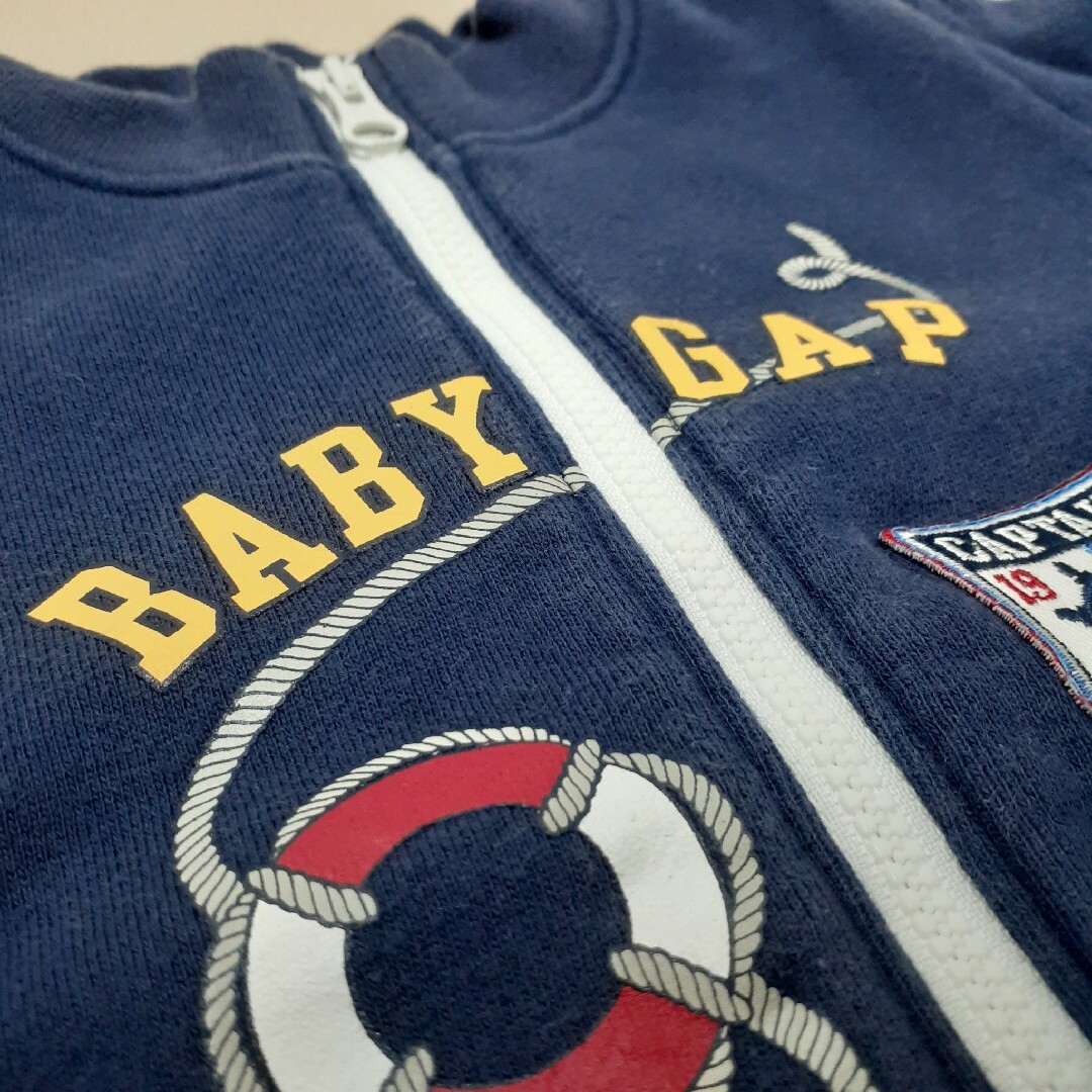 babyGAP(ベビーギャップ)の【70】babyGAP パーカー キッズ/ベビー/マタニティのベビー服(~85cm)(ジャケット/コート)の商品写真