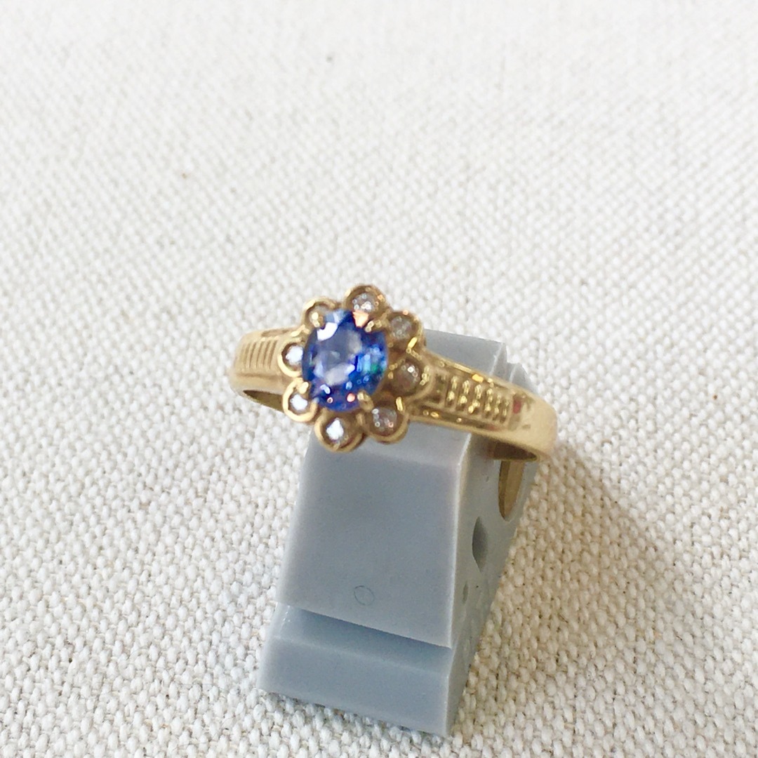 天然サファイア　ダイヤモンド　18金　新品　10号　宝石店ストック レディースのアクセサリー(リング(指輪))の商品写真