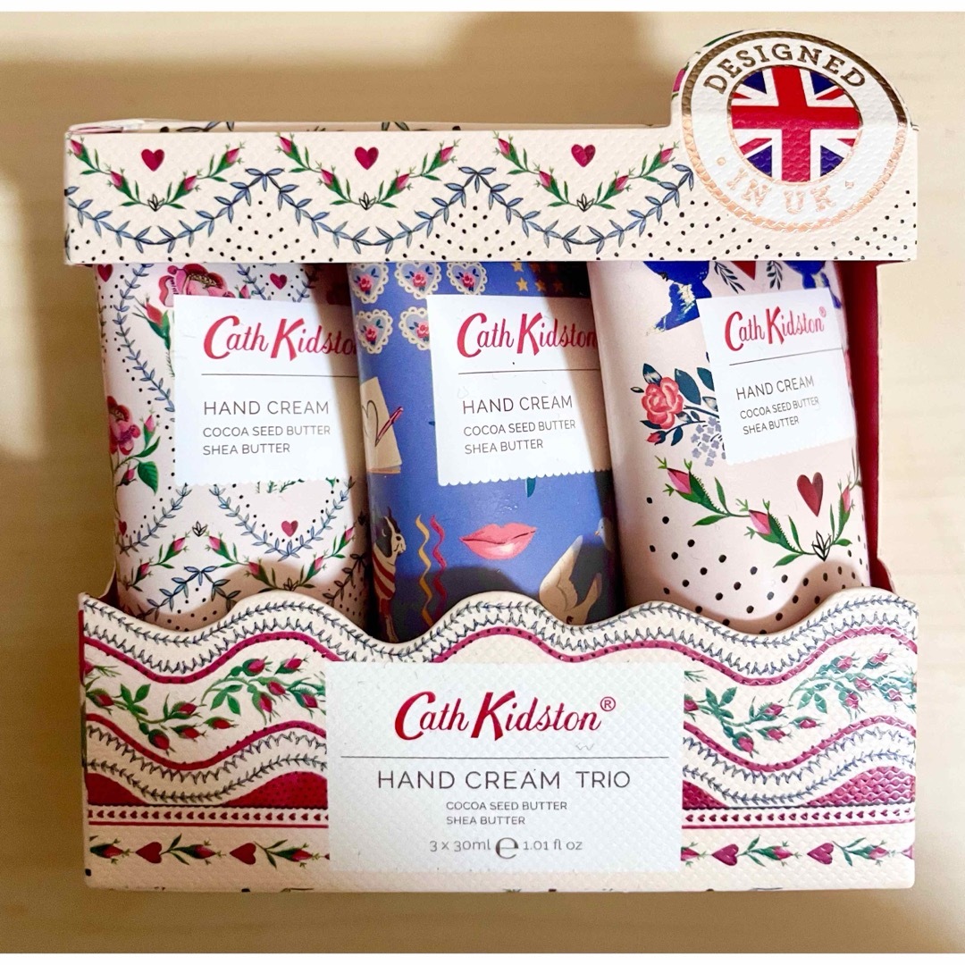 Cath Kidston(キャスキッドソン)の【新品・セット】キャスキッドソン ハンドクリームトリオ  3×30ml コスメ/美容のボディケア(ハンドクリーム)の商品写真