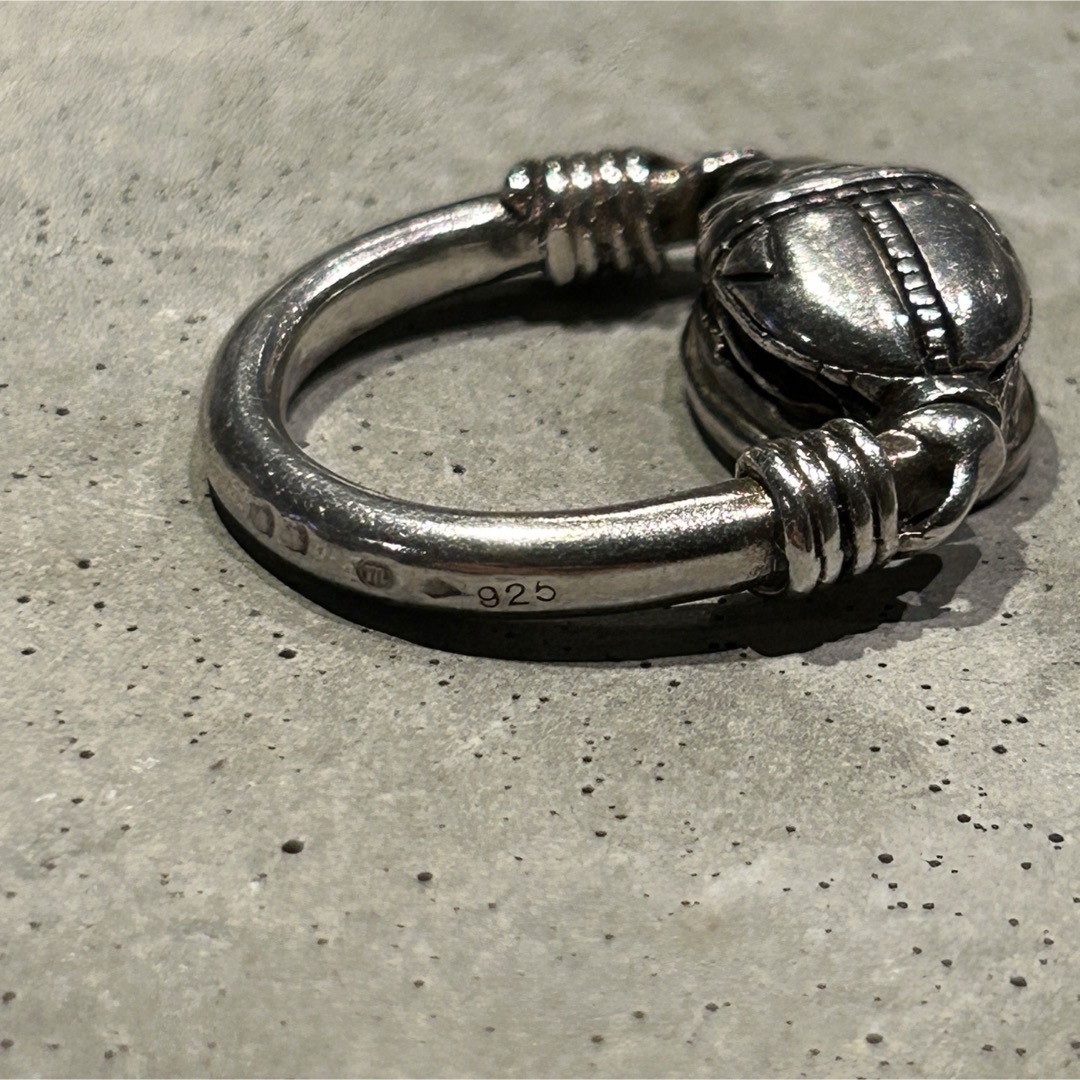 VINTAGE ヴィンテージシルバー925 ユニーク彫り込みデザインリング/指輪 メンズのアクセサリー(リング(指輪))の商品写真