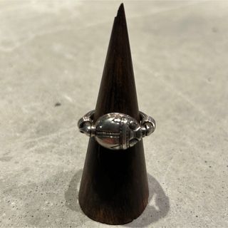 VINTAGE ヴィンテージシルバー925 ユニーク彫り込みデザインリング/指輪(リング(指輪))