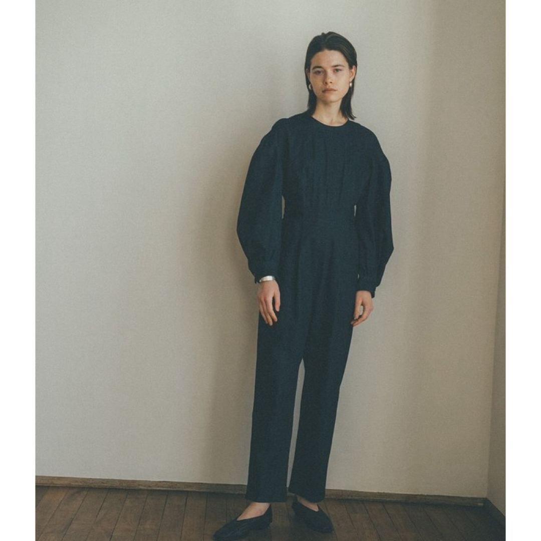 CLANE(クラネ)のCLANE　BACK OPEN DENIM JUMP SUIT サイズ0 レディースのパンツ(オールインワン)の商品写真