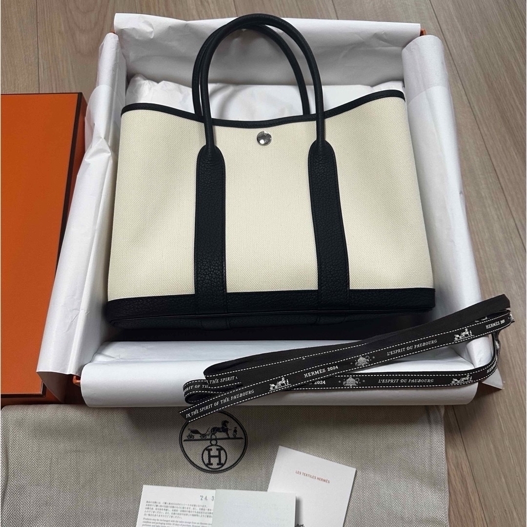 Hermes(エルメス)の新品未使用　エルメス　HERMES ガーデンパーティ TPM  30 レディースのバッグ(ハンドバッグ)の商品写真