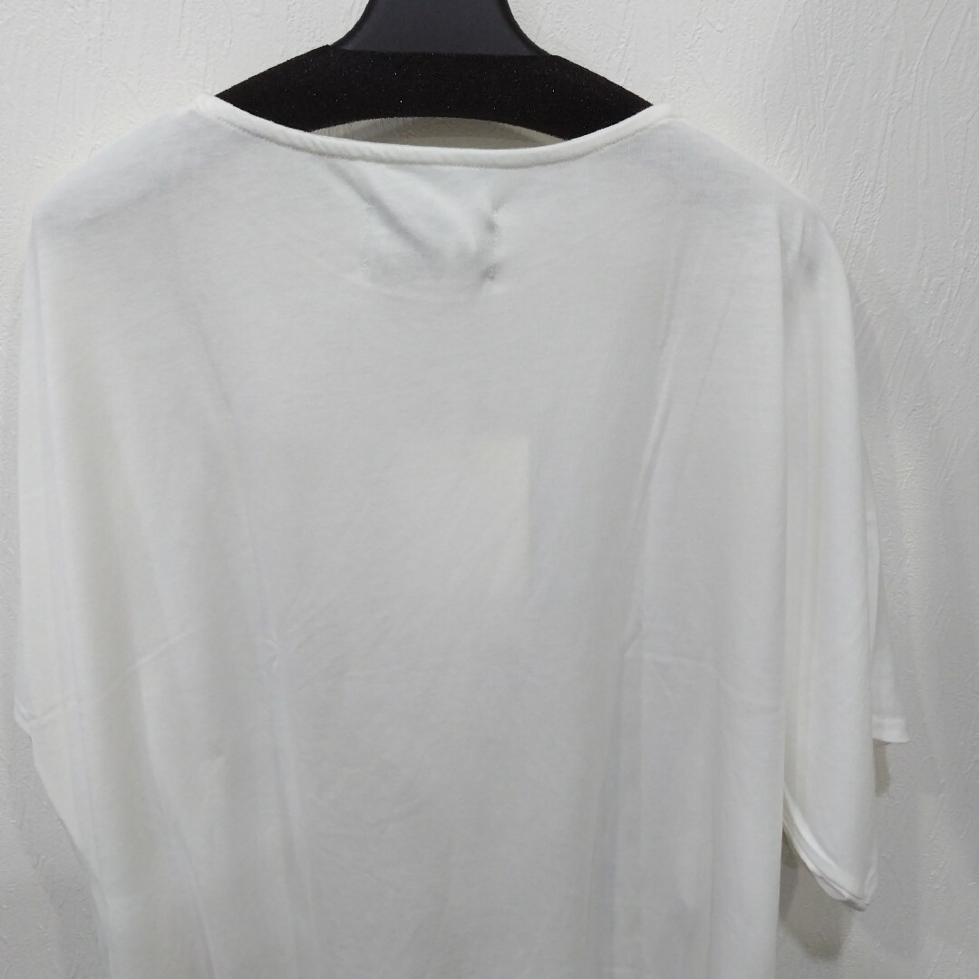 osharewalker(オシャレウォーカー)の新品・n’Or（オシャレウォーカー）・英字箔プリントTシャツLL~3L レディースのトップス(Tシャツ(半袖/袖なし))の商品写真