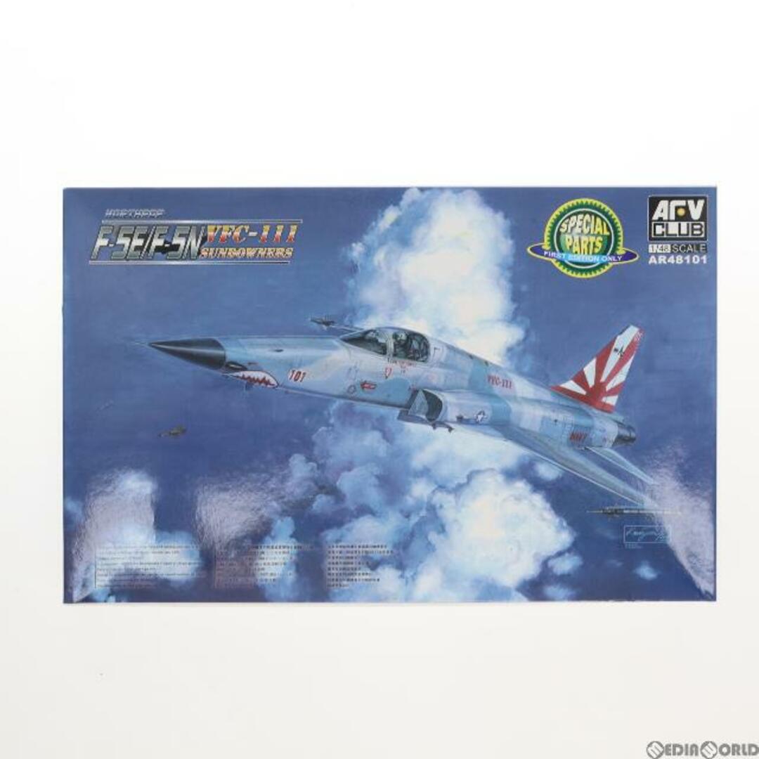 TIGER(タイガー)のクリアファイル付属 1/48 F-5EタイガーII シャークノーズ プラモデル(AR48101) AFVクラブ エンタメ/ホビーのおもちゃ/ぬいぐるみ(プラモデル)の商品写真