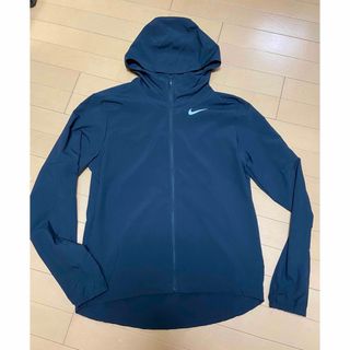 ナイキ(NIKE)の【送料無料】中古美品　NIKEジャンバー　Ｓサイズ（薄いタイプ)(ナイロンジャケット)