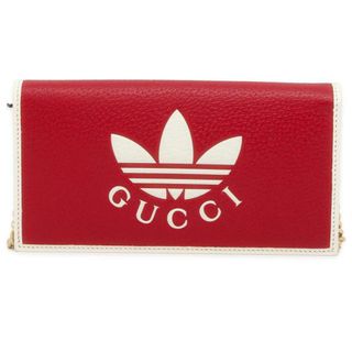 グッチ(Gucci)のグッチ チェーンウォレット アディダス コラボ インターロッキングG トレフォイル プリント 621892 GUCCI 白(財布)