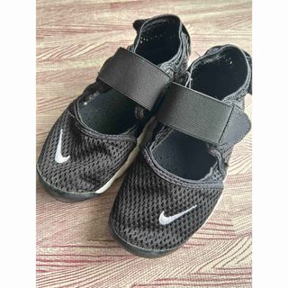 ナイキ(NIKE)のNIKE エアリフト22cm(スニーカー)