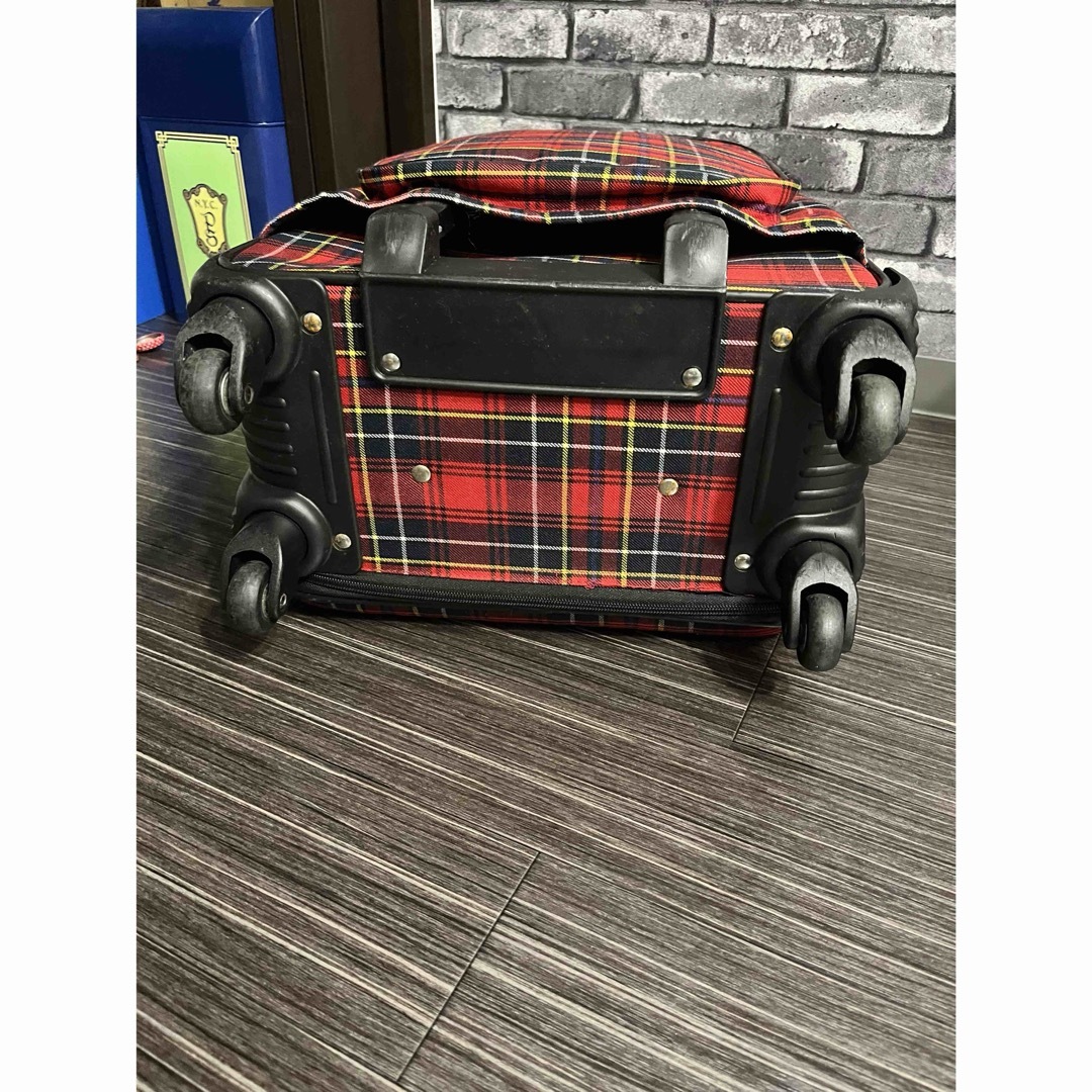 Disney(ディズニー)のミニーちゃん　スーツケース メンズのバッグ(トラベルバッグ/スーツケース)の商品写真