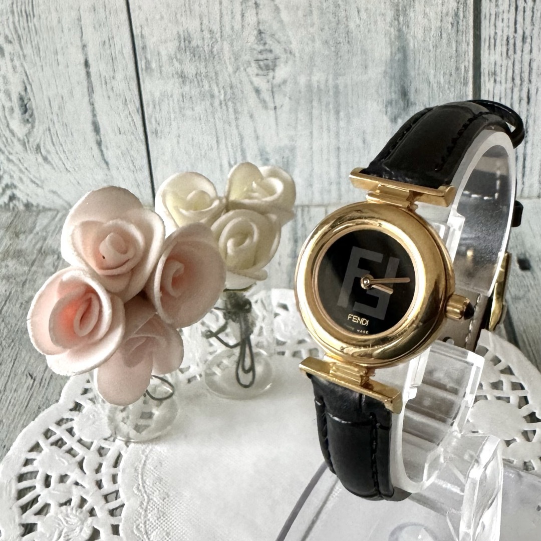 FENDI(フェンディ)の【電池交換済】FENDI フェンディ 腕時計 320L ゴールド ラウンド レディースのファッション小物(腕時計)の商品写真