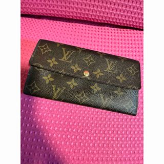 ルイヴィトン(LOUIS VUITTON)のLOUIS VUITTON ルイ ヴィトン フルリ ポルトフォイユ サラ 長財布(財布)