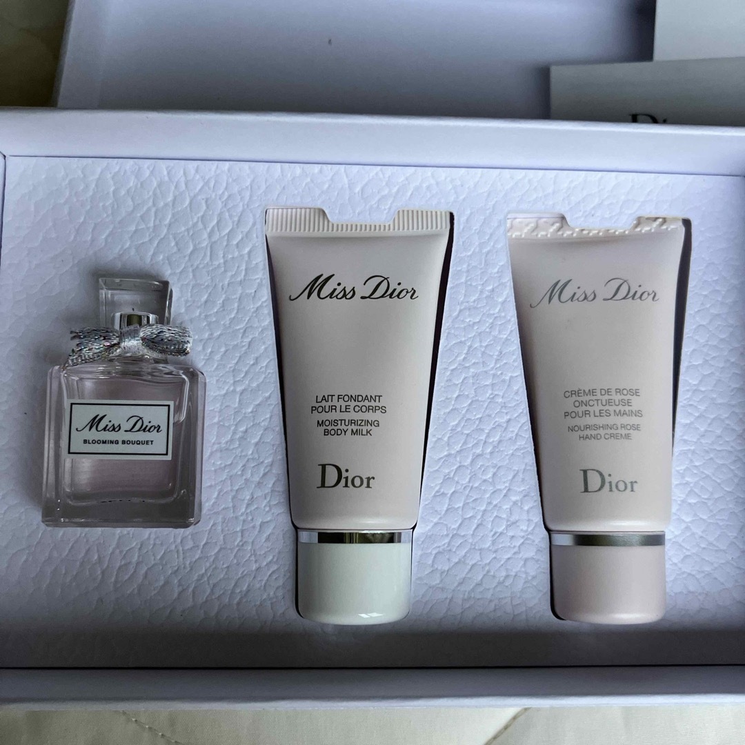 Dior(ディオール)のDior クリスタル会員 バースデー ノベルティ コスメ/美容の香水(香水(女性用))の商品写真