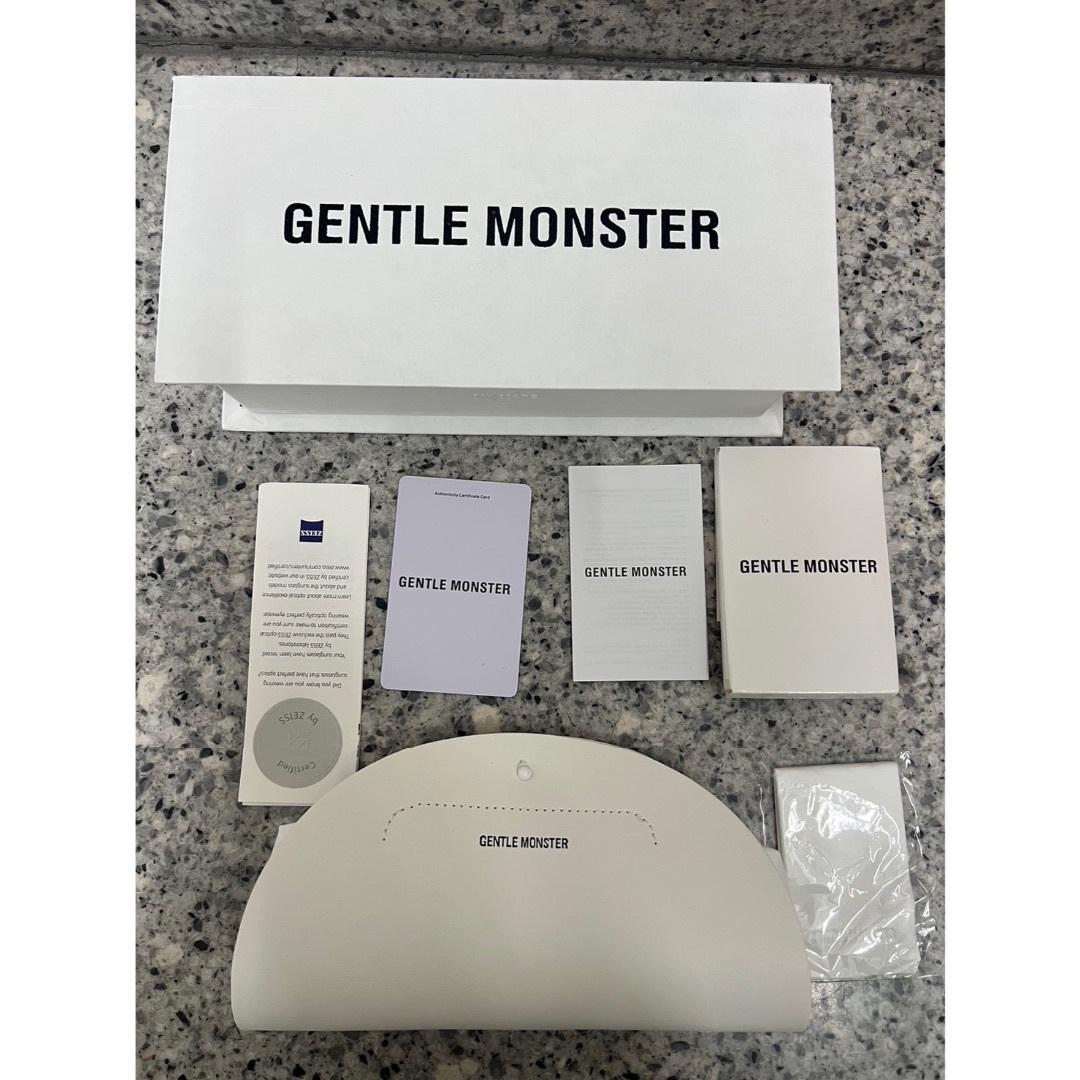 BIGBANG(ビッグバン)のGentle Monster ジェントルモンスター south side RED メンズのファッション小物(サングラス/メガネ)の商品写真