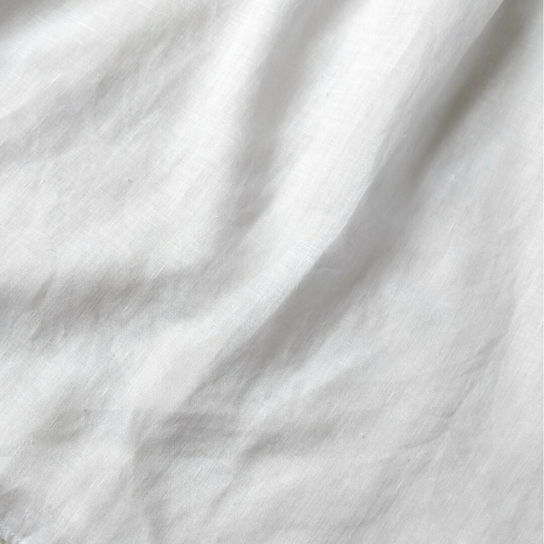 Noble(ノーブル)の【ノーブル】80リネンシャツ 40 白 麻100% 長袖 NOBLE レディースのトップス(シャツ/ブラウス(長袖/七分))の商品写真