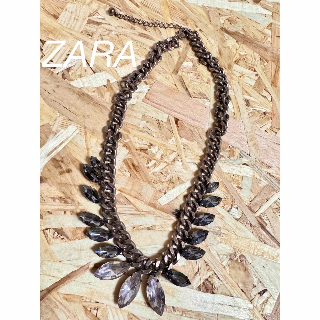 ZARA(ザラ)のZARA/ビジューネックレス/モード/パーティ レディースのアクセサリー(ネックレス)の商品写真