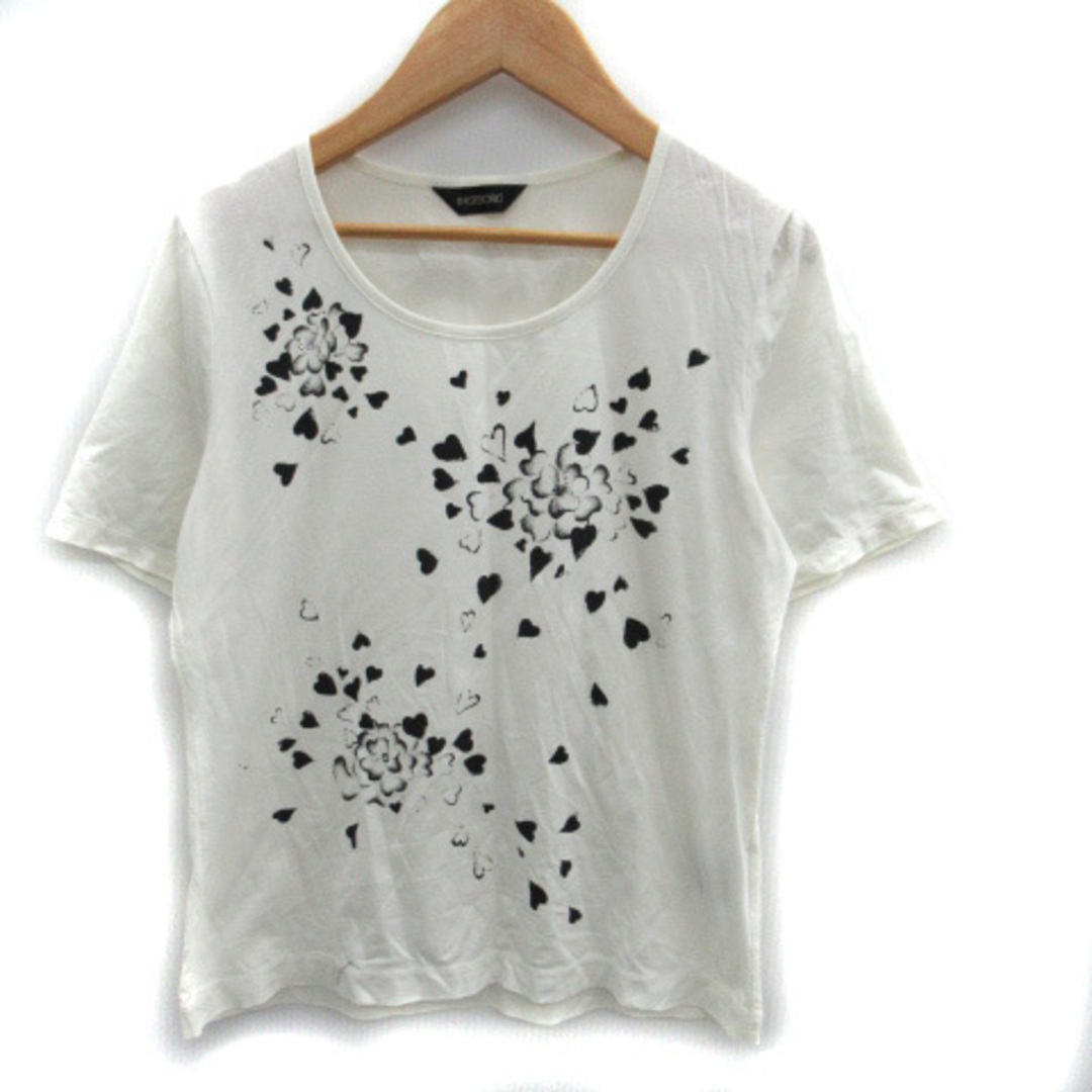 INGEBORG(インゲボルグ)のインゲボルグ Tシャツ カットソー プリント ハート柄 ラインストーン 9 白 レディースのトップス(Tシャツ(半袖/袖なし))の商品写真
