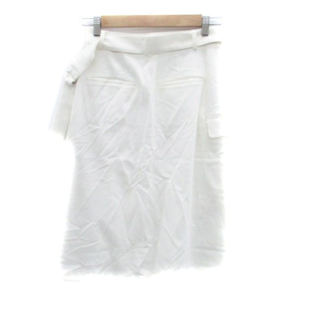 Spick & Span(スピックアンドスパン)のスピック&スパン フレアスカート ロング丈 ベルト付き 36 オフホワイト レディースのスカート(ロングスカート)の商品写真