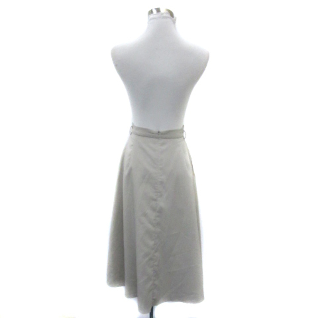 NATURAL BEAUTY BASIC(ナチュラルビューティーベーシック)のナチュラルビューティーベーシック フレアスカート 縦M 横S- ライトグレー レディースのスカート(ひざ丈スカート)の商品写真