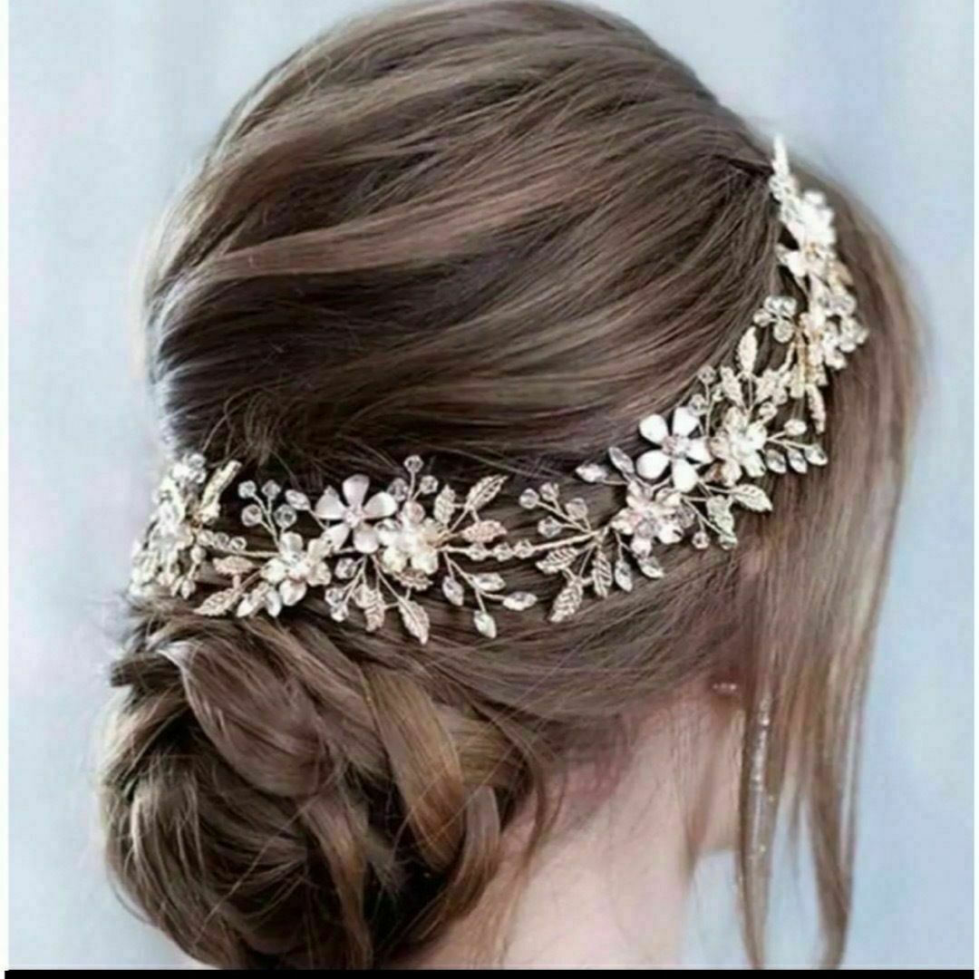 ☆ウェディングヘアアクセサリー☆ヘッドドレス ブライダル 結婚式 髪飾　ゴールド ハンドメイドのウェディング(ヘッドドレス/ドレス)の商品写真