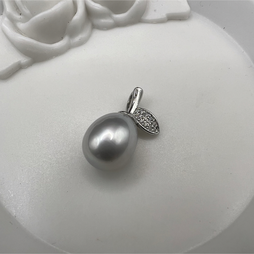 本真珠　淡水パール　ネックレスチャーム ハンドメイドのアクセサリー(ネックレス)の商品写真